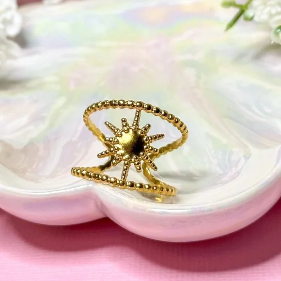 Stainless Steel Gold Tone Sunburst Adjustable Ring (R42) - Picture 10 of 10